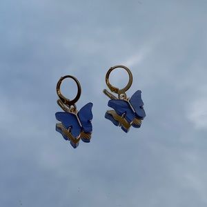 blue butterfly huggies